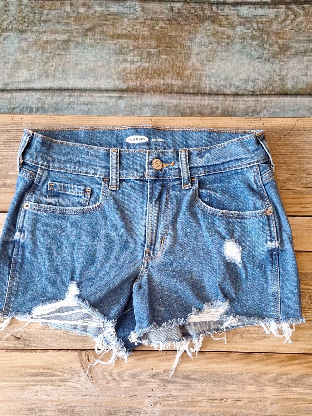 Old Navy Distressed Cutoff Denim Shorts - Blue. Size 0